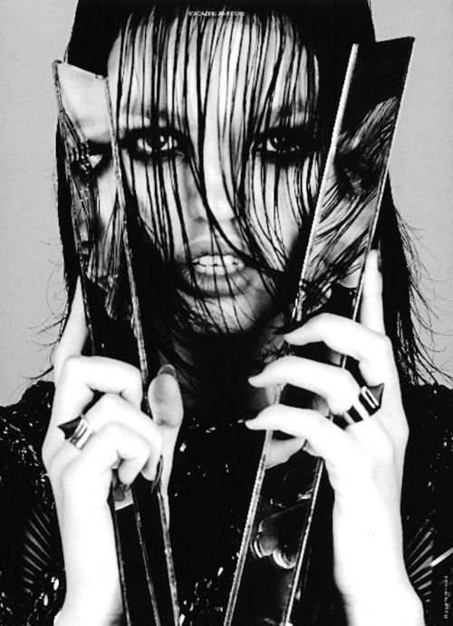 tumblr_md9pb9AgGr1rf14kto1_r1_500