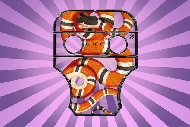 an-exclusive-look-at-the-gucci-resort-2017-show-invitations